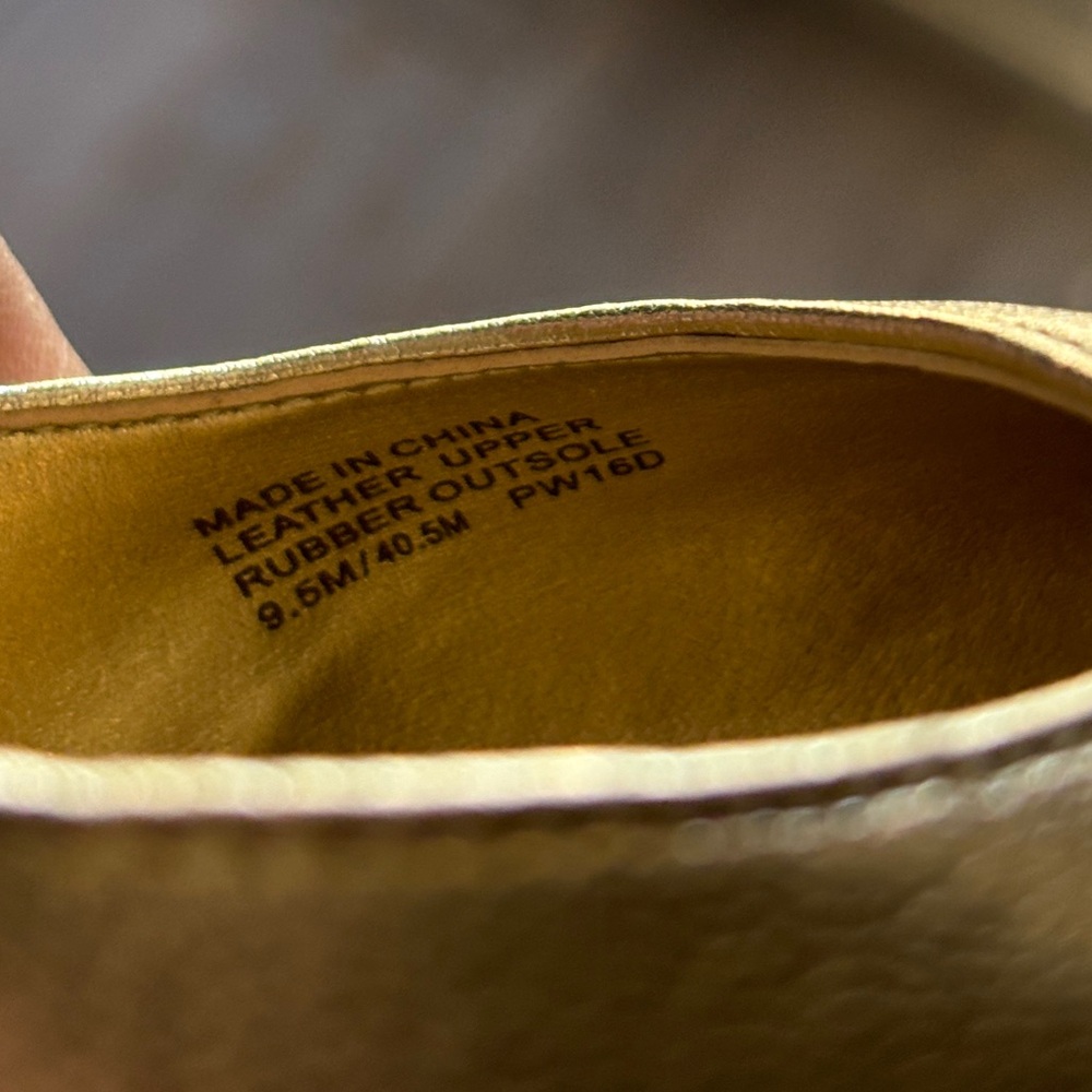 Michael Kors Metallic Gold Flats 9.5 leather ballet shoes - Picture 9 of 9